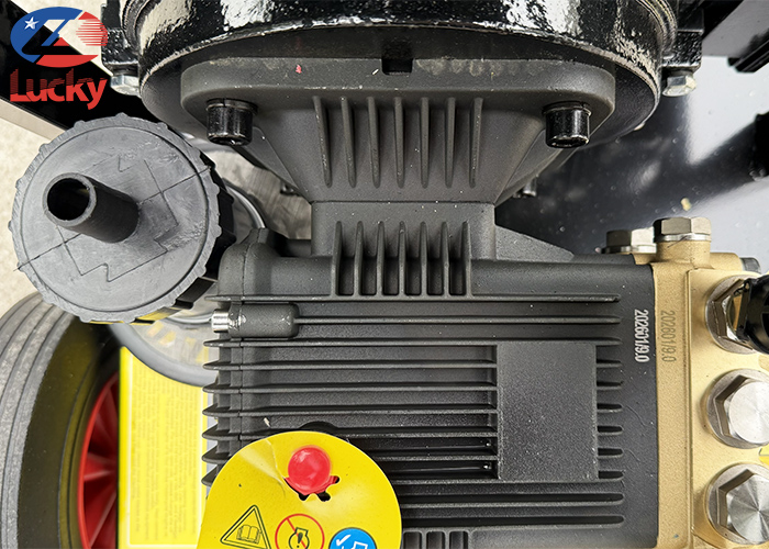 may-rua-xe-cao-ap-lucky-4350psi-8