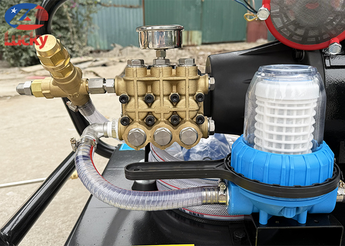 may-rua-xe-cao-ap-lucky-5000psi-3