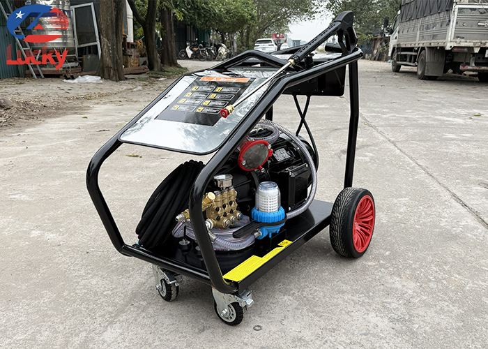 may-rua-xe-cao-ap-lucky-5000psi-7