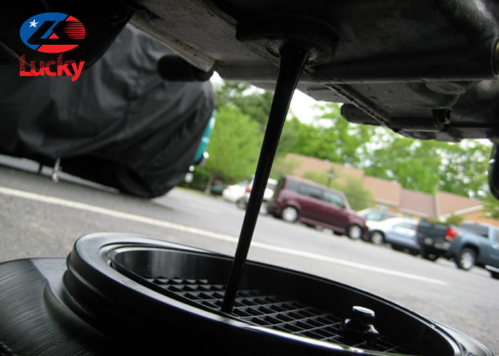 thay-dau-hop-so-o-to-5