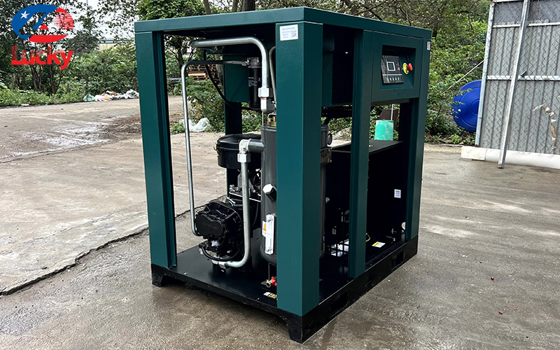may-nen-khi-truc-vit-120hp-6