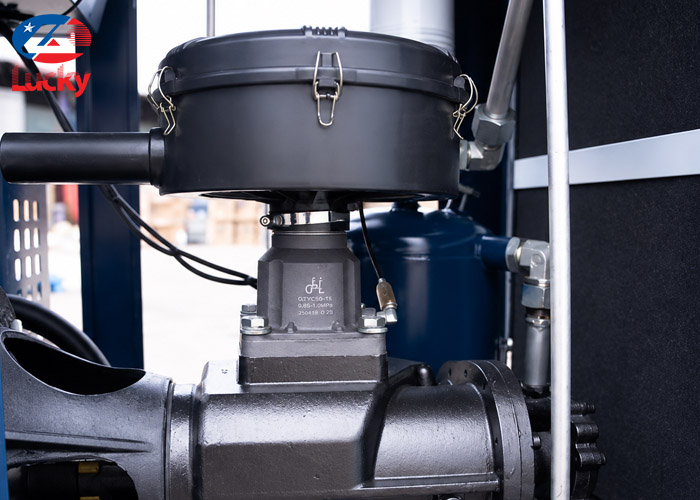 may-nen-khi-truc-vit-200hp-bien-tan-bt200a-4