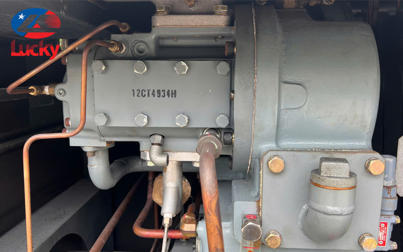 review-may-nen-khi-truc-vit-khong-dau-hitachi-screw-37kw-50hp-4