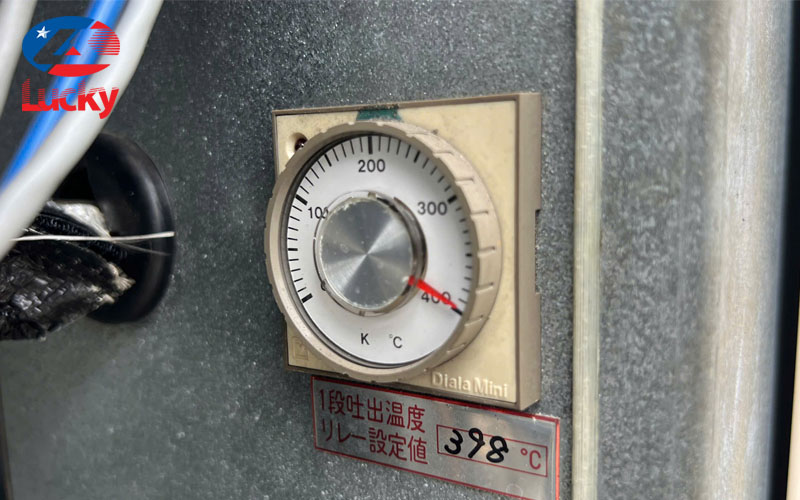 review-may-nen-khi-truc-vit-khong-dau-hitachi-screw-37kw-50hp-16