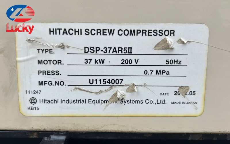 review-may-nen-khi-truc-vit-khong-dau-hitachi-screw-37kw-50hp-2