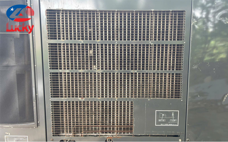 review-may-nen-khi-truc-vit-khong-dau-hitachi-screw-37kw-50hp-10